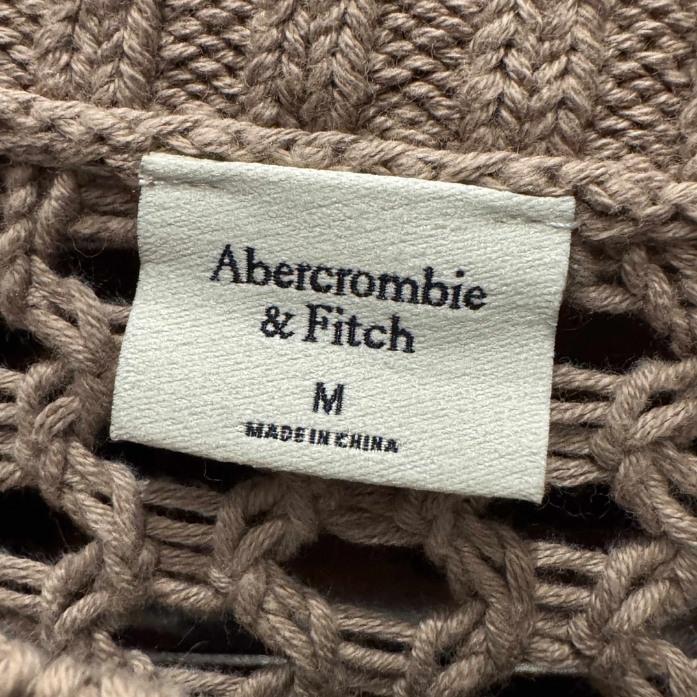 🩶 Abercrombie & Fitch Open-Knit Crewneck Sweater Size M 🩶 - Picture 3 of 4